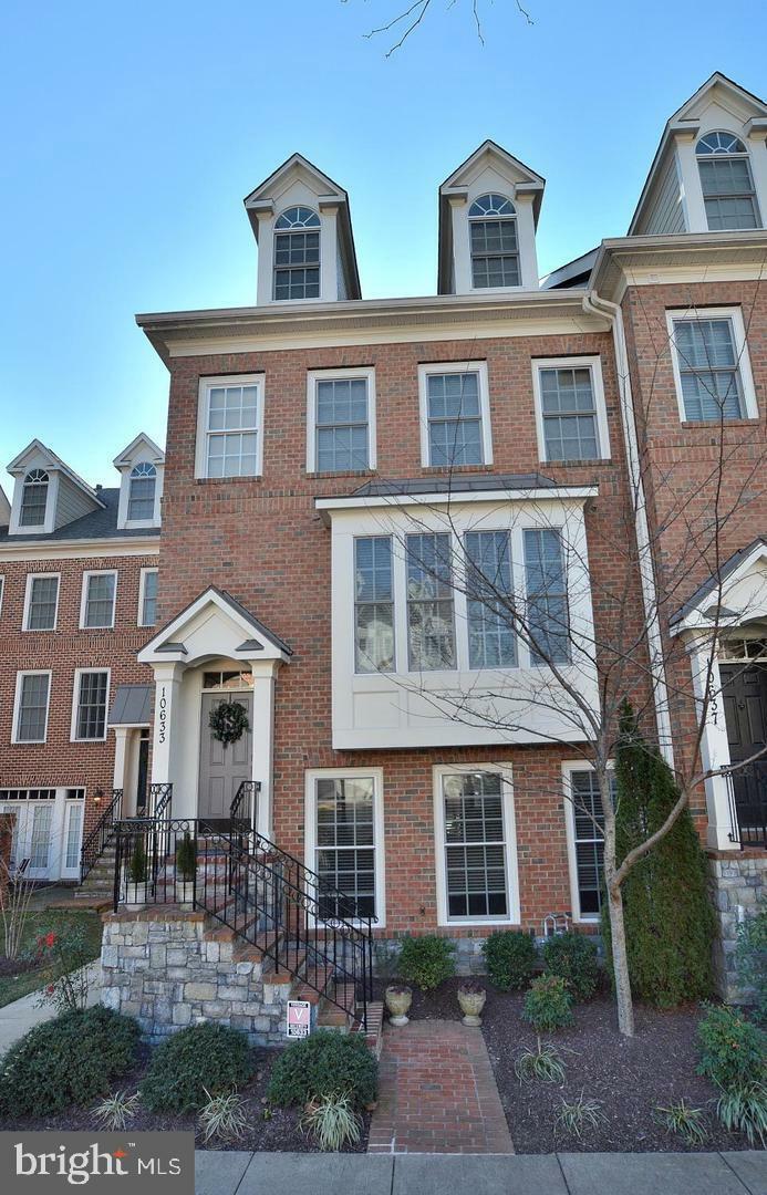 10633 Yorktown Drive  Fairfax VA 22030 photo