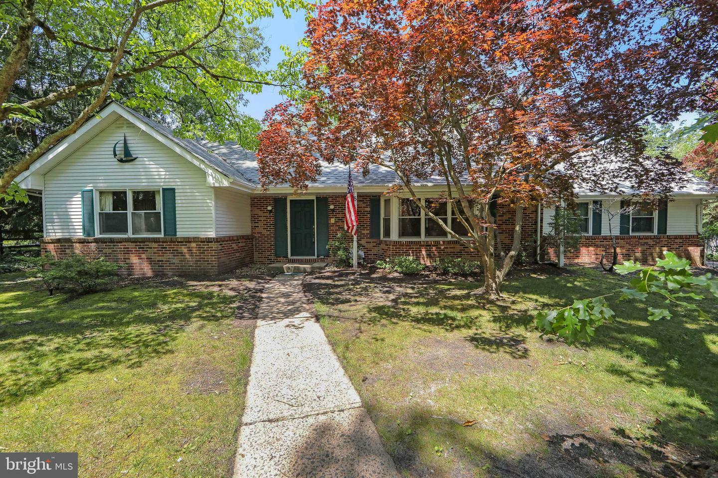 5 Elm Court  Medford NJ 08055 photo