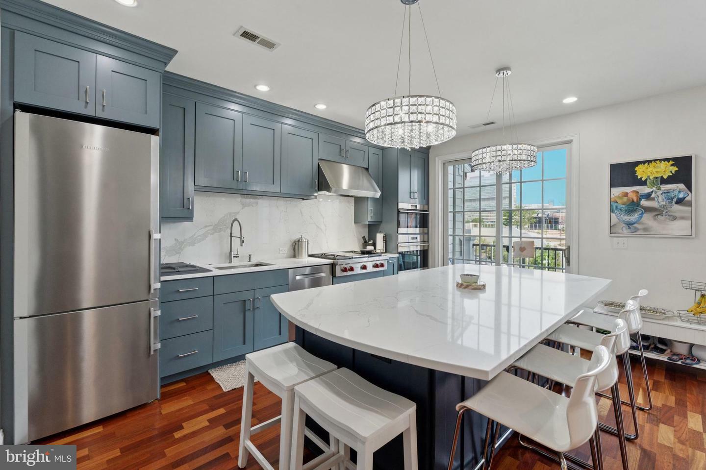 406 Regatta Drive  Philadelphia PA 19146 photo