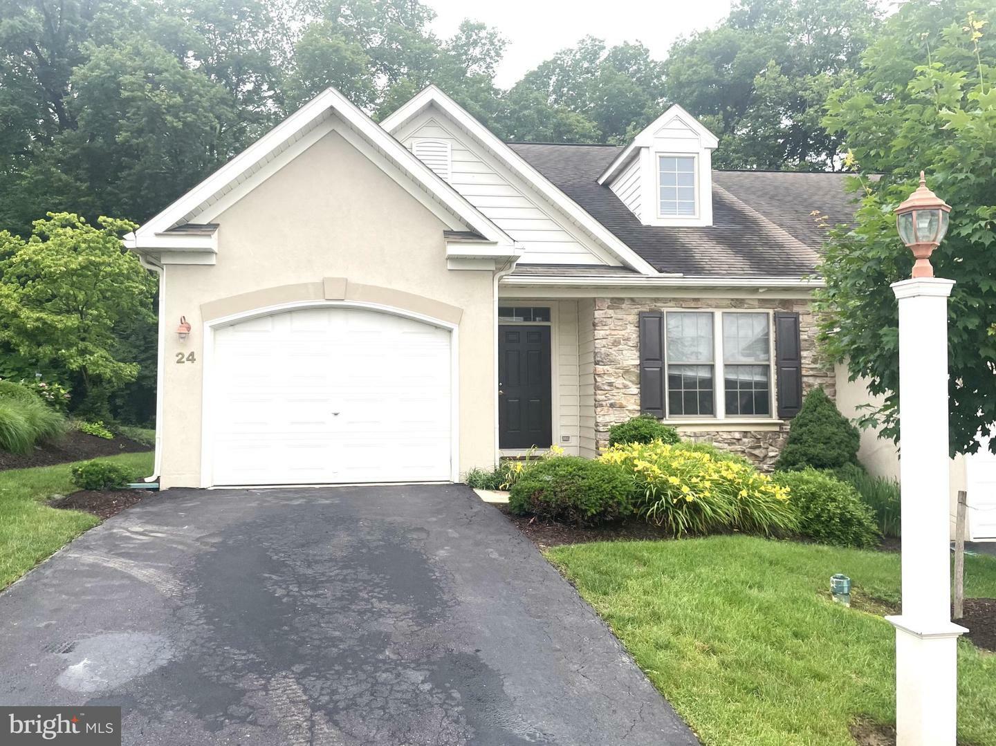 24 Duncan Street  Lancaster PA 17602 photo