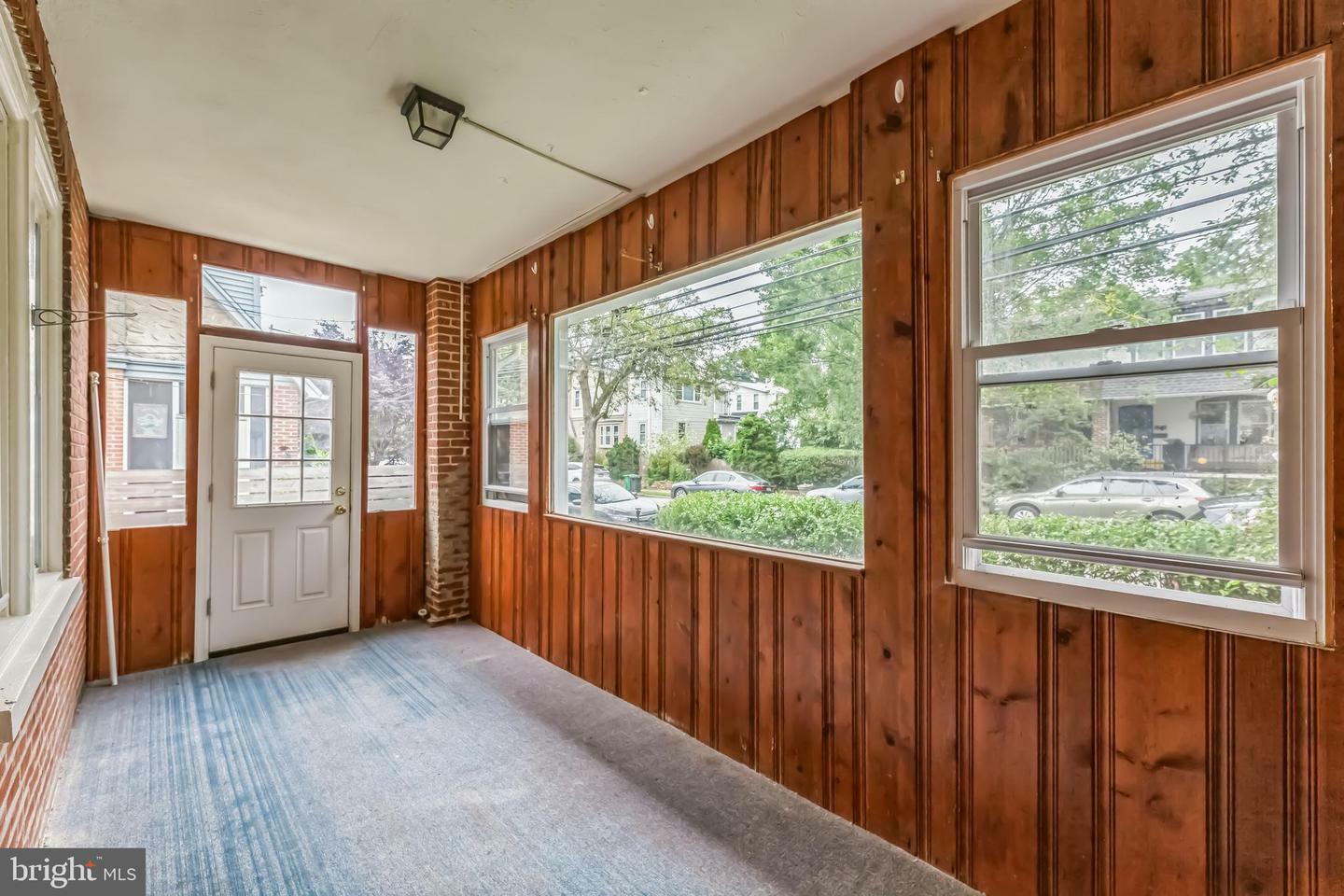 Property Photo: 10 W Jefferson Street PA 19063