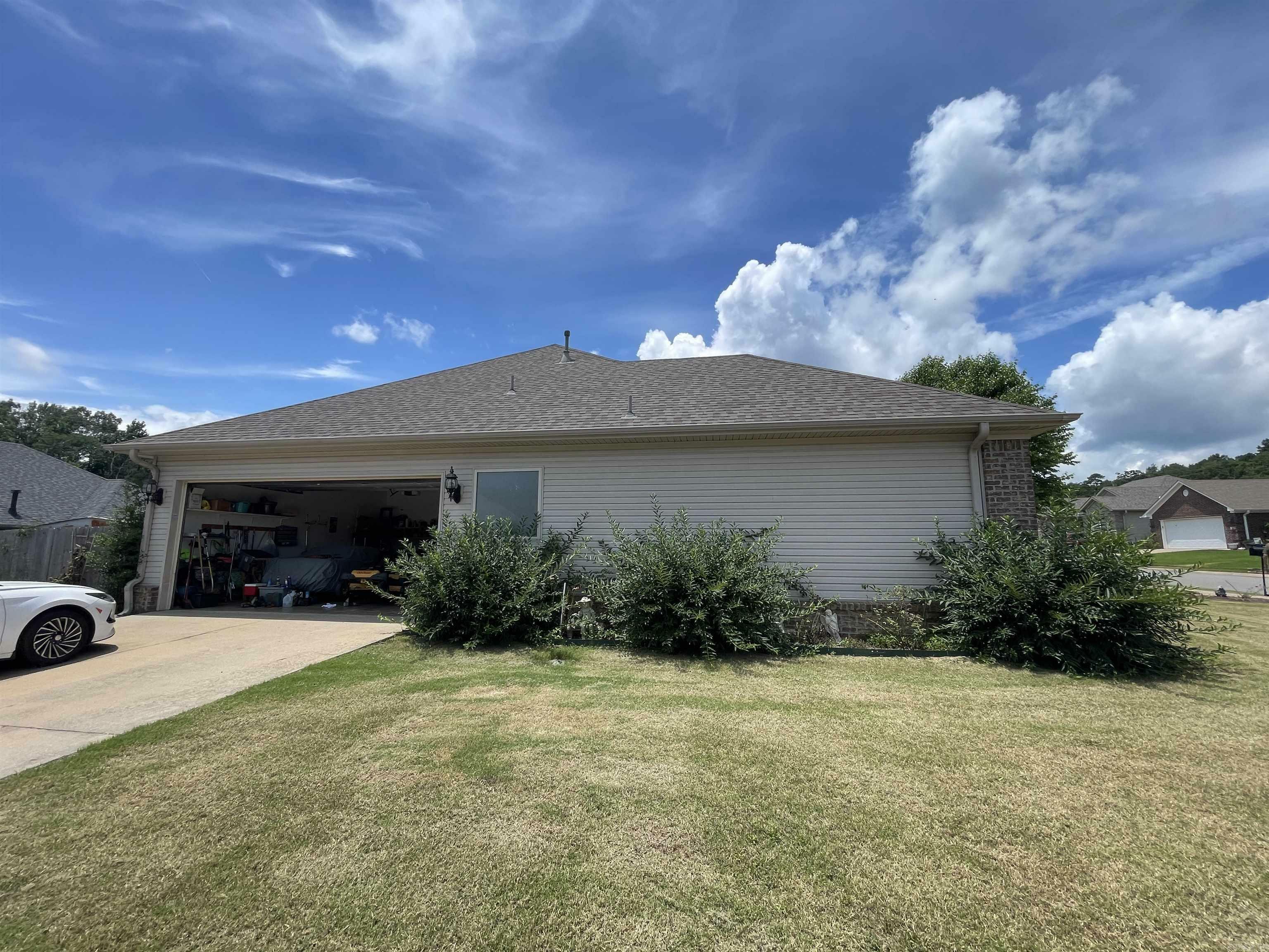 Property Photo: 1756 White Oak Lane AR 72019