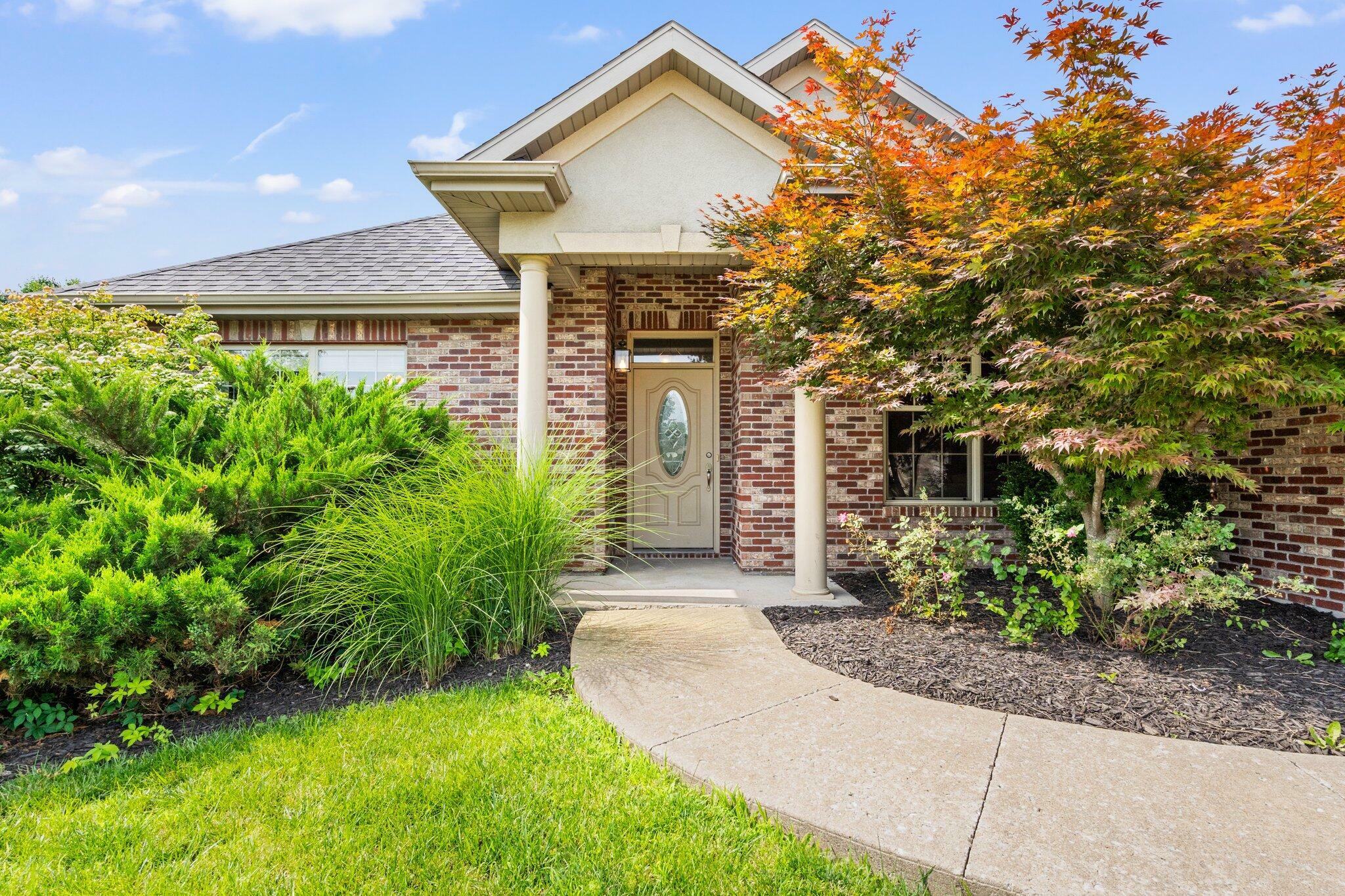 Property Photo: 4804 Cedar Coals Ct MO 65203