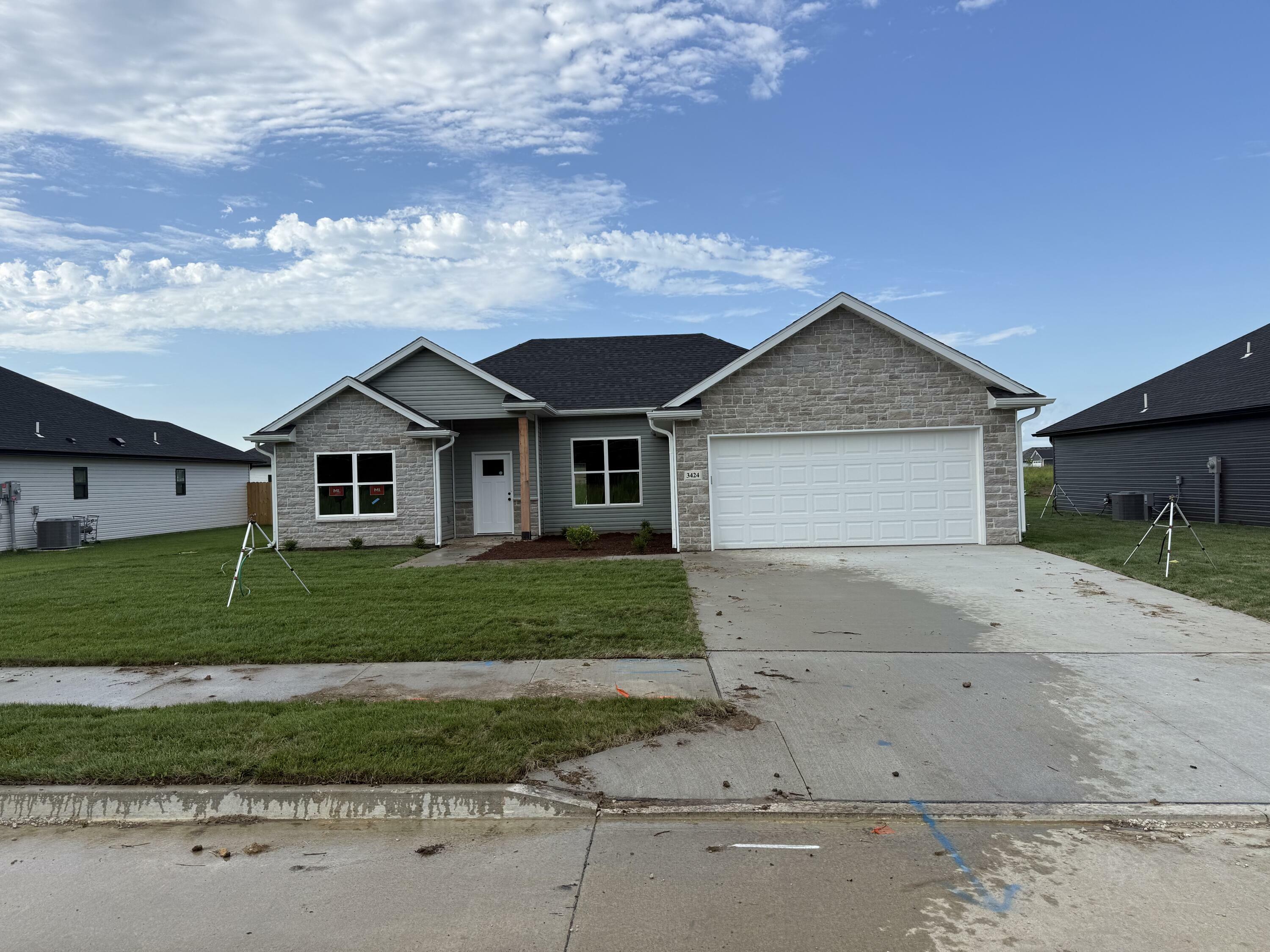 Property Photo: 3424 Jagged Leaf Dr MO 65202
