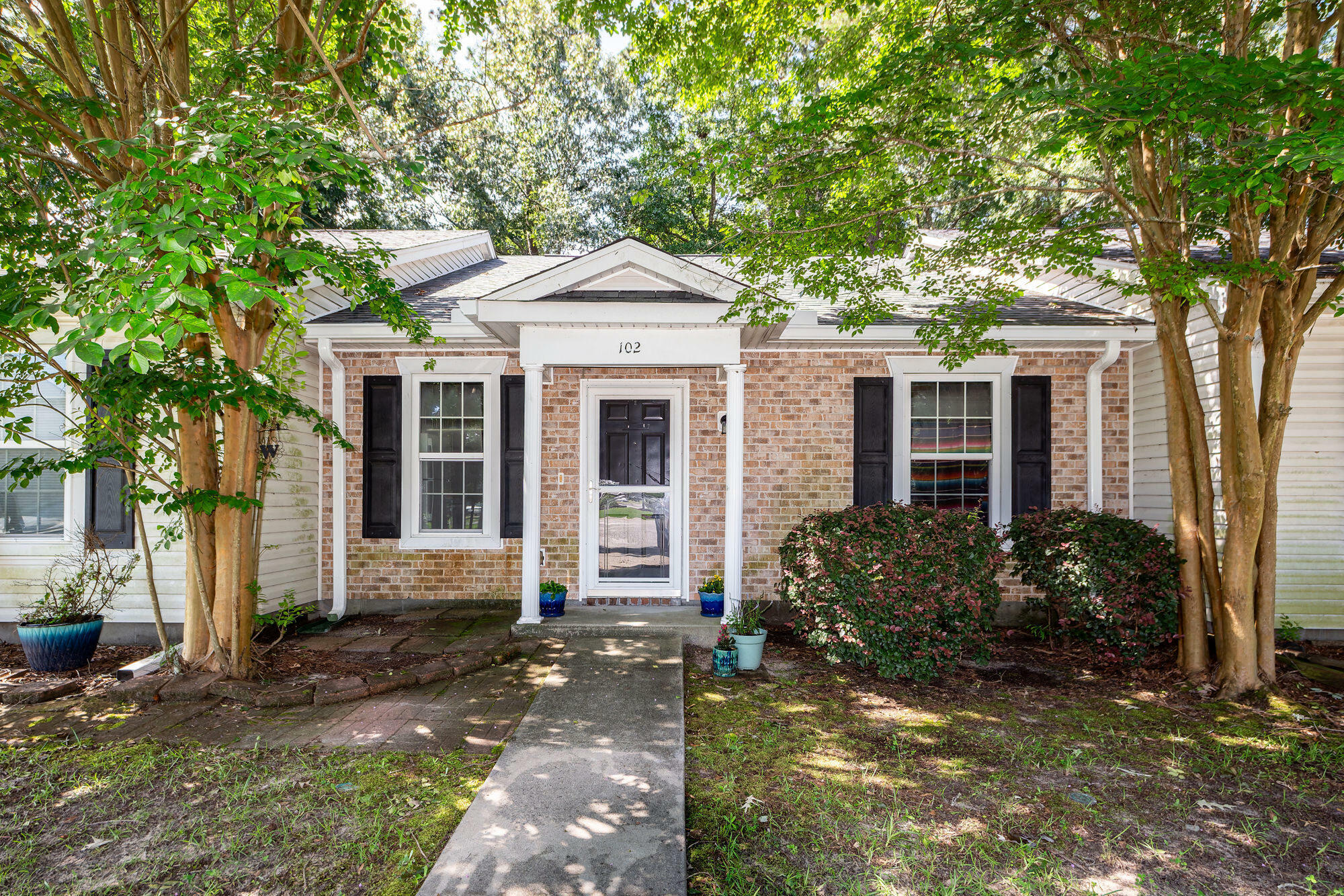 Property Photo: 102 Sandy Hook Court SC 29486