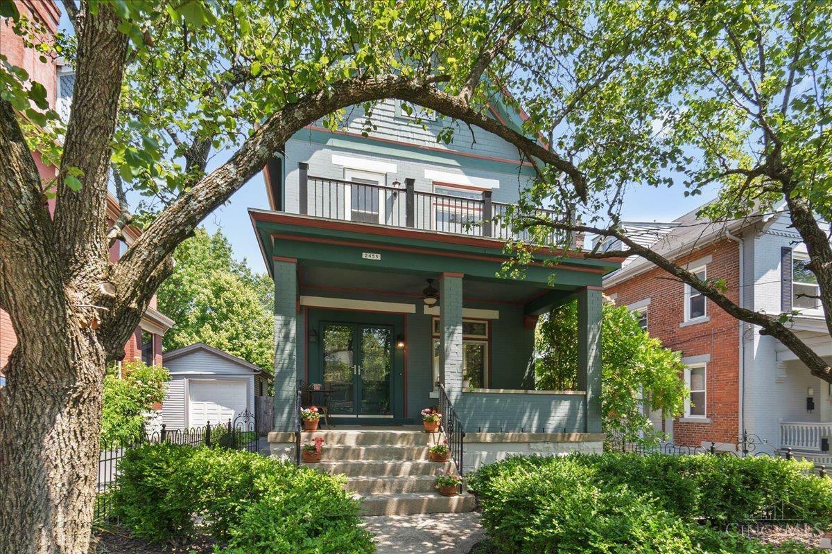 Property Photo: 2455 Fairview Avenue OH 45219