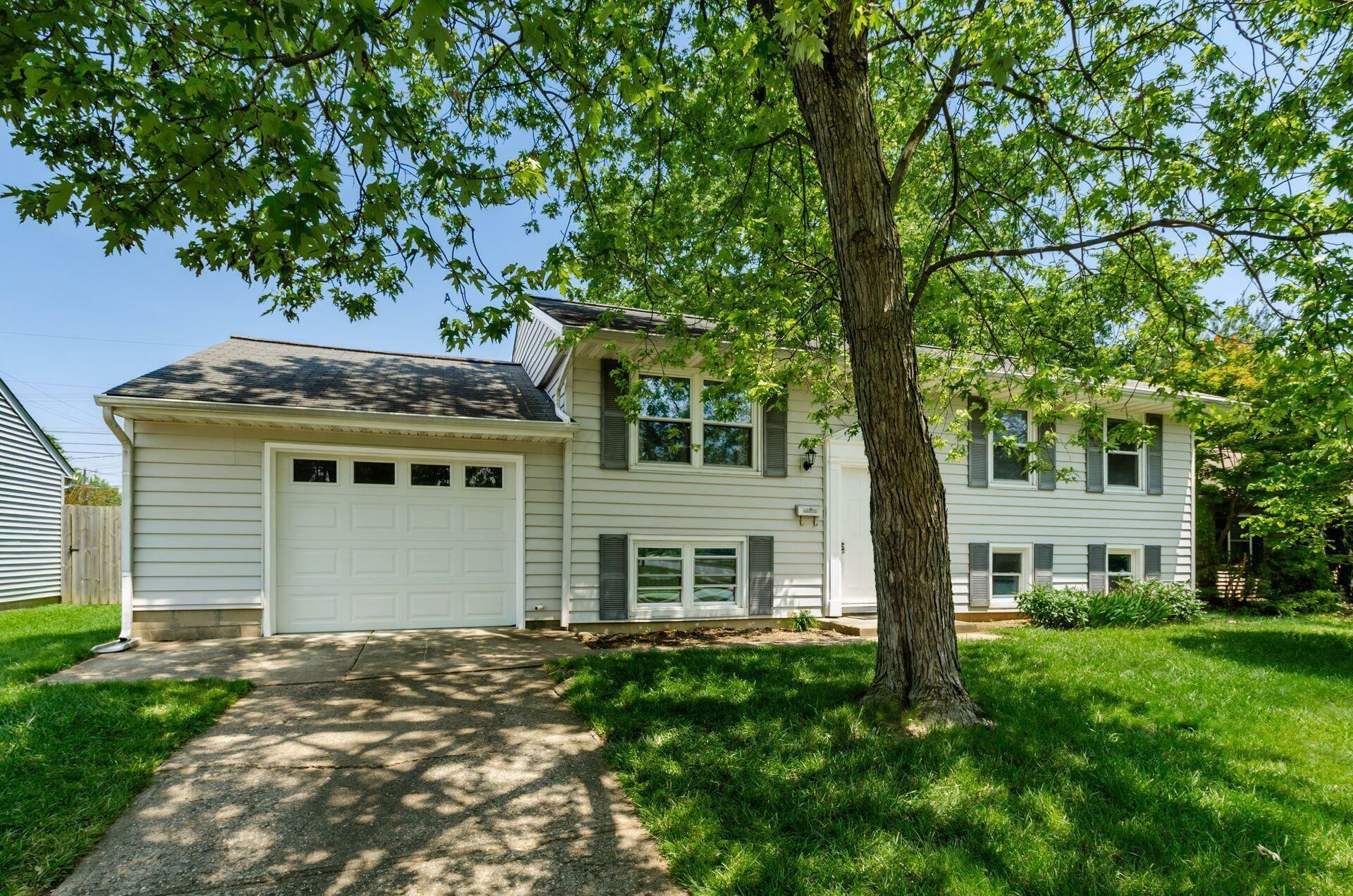 Property Photo: 668 Kenilworth Court OH 43230