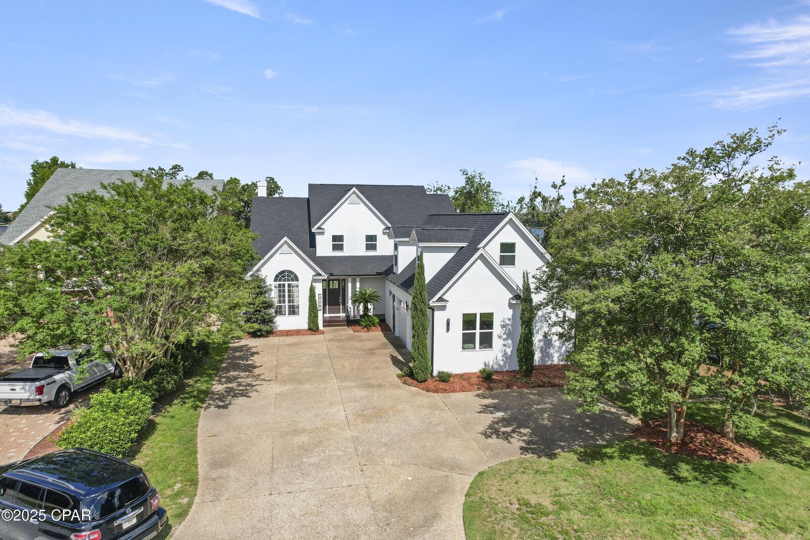 Property Photo:  2502 Country Club Drive  FL 32444 