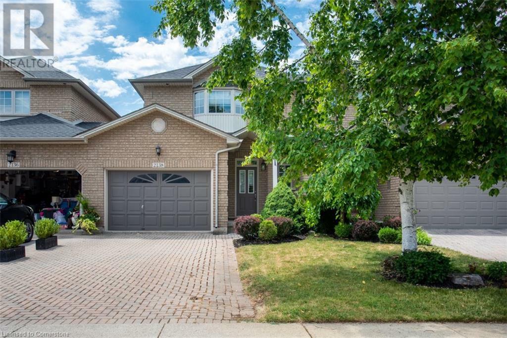 Property Photo: 2138 Crosswinds Court ON L7M 4K9