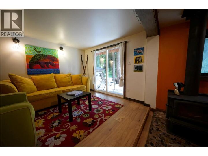 Property Photo: 1079 Lundell Road 5 BC V0E 2S0