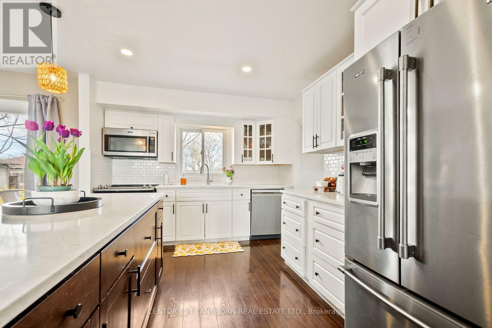 Property Photo: 236 Reid Street ON K8V 5W3