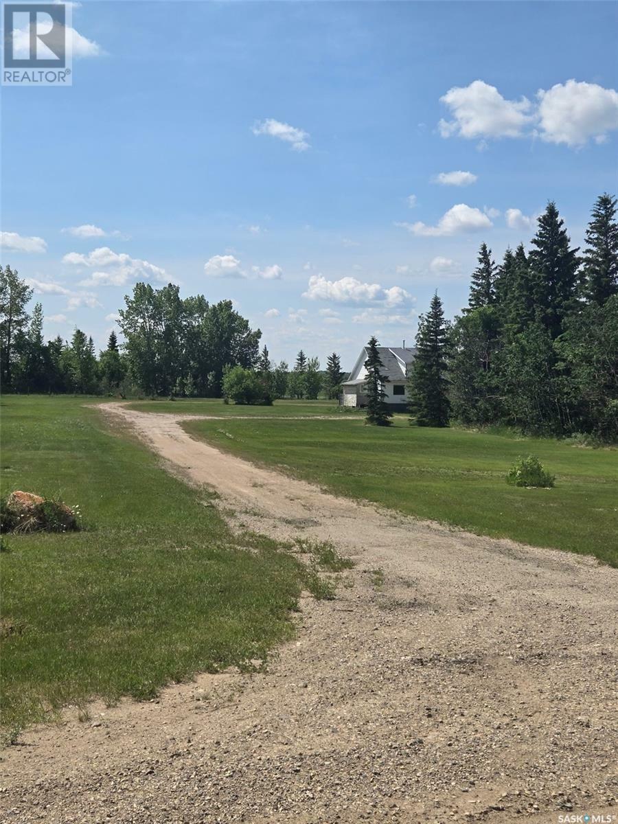 Property Photo: Spalding Acreage SK S0K 4C0