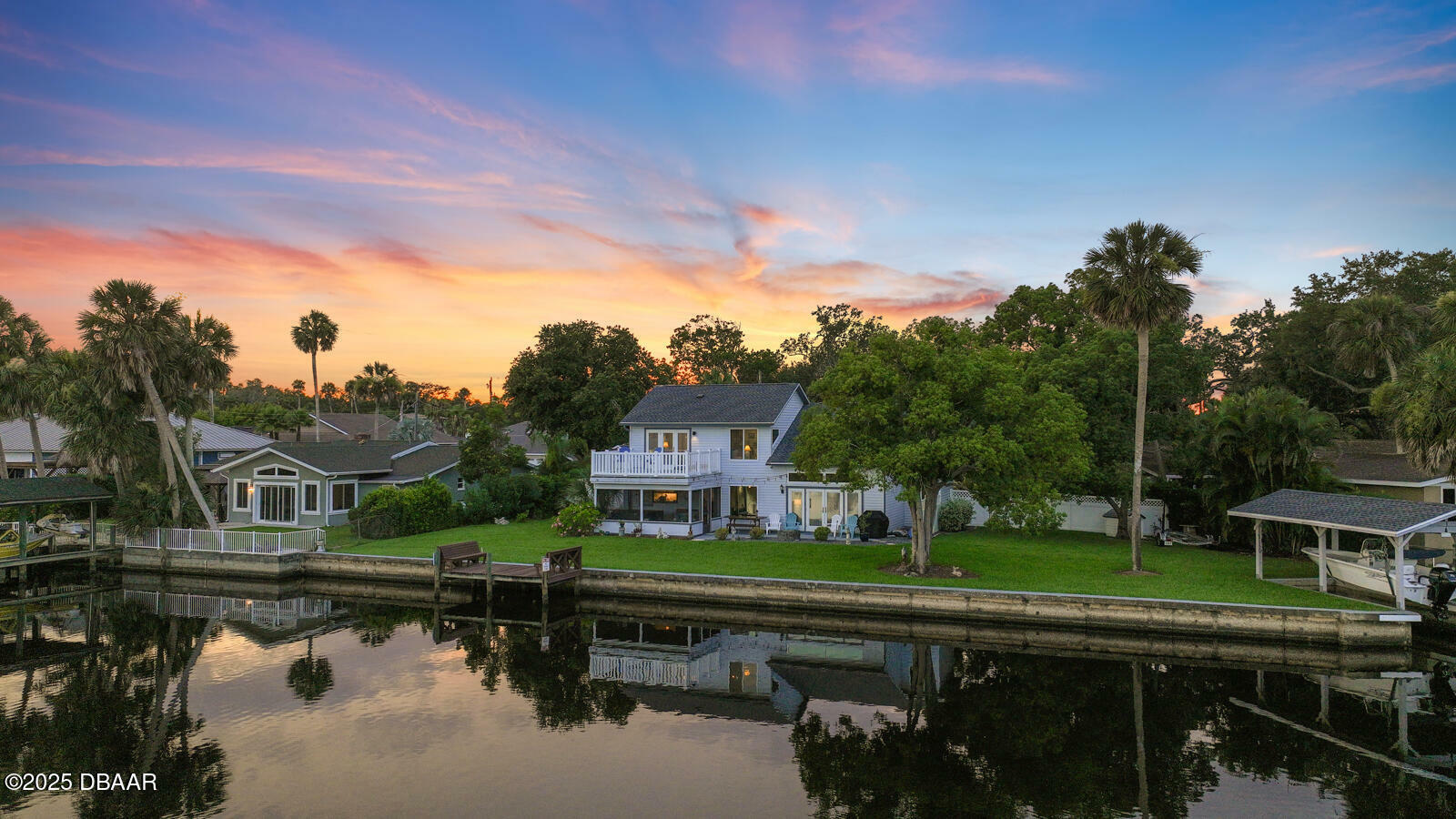 Property Photo: 453 Palm Avenue FL 32174