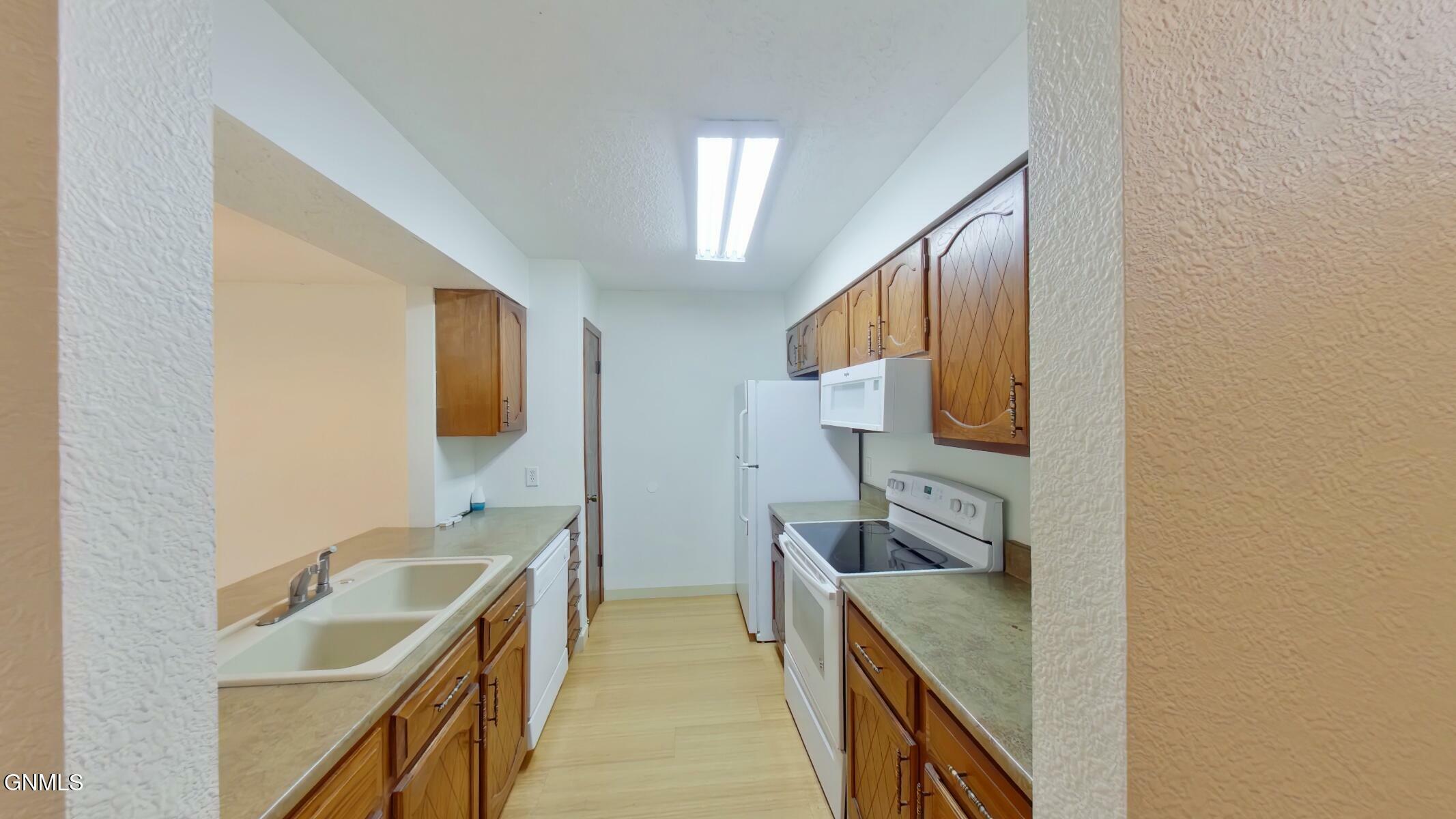 Property Photo: 1203 Washington Street ND 58504