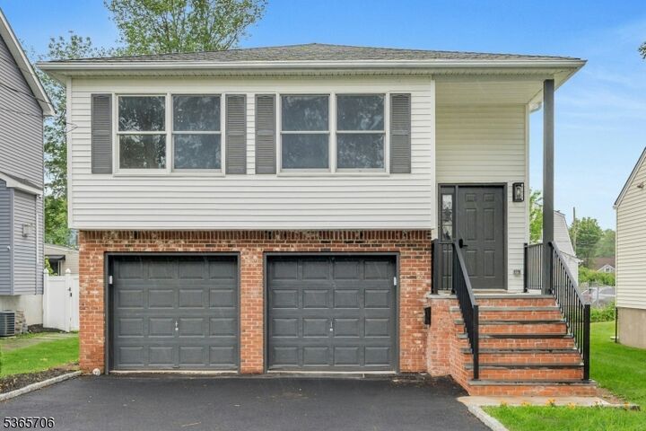 233 Atlantic Dr  Parsippany-Troy Hills Twp. NJ 07054 photo