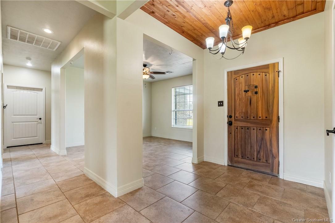 Property Photo:  1452 Clark Court  LA 70611 
