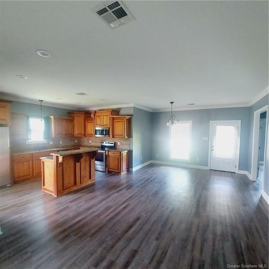 Property Photo:  805 Royal Street  LA 70607 