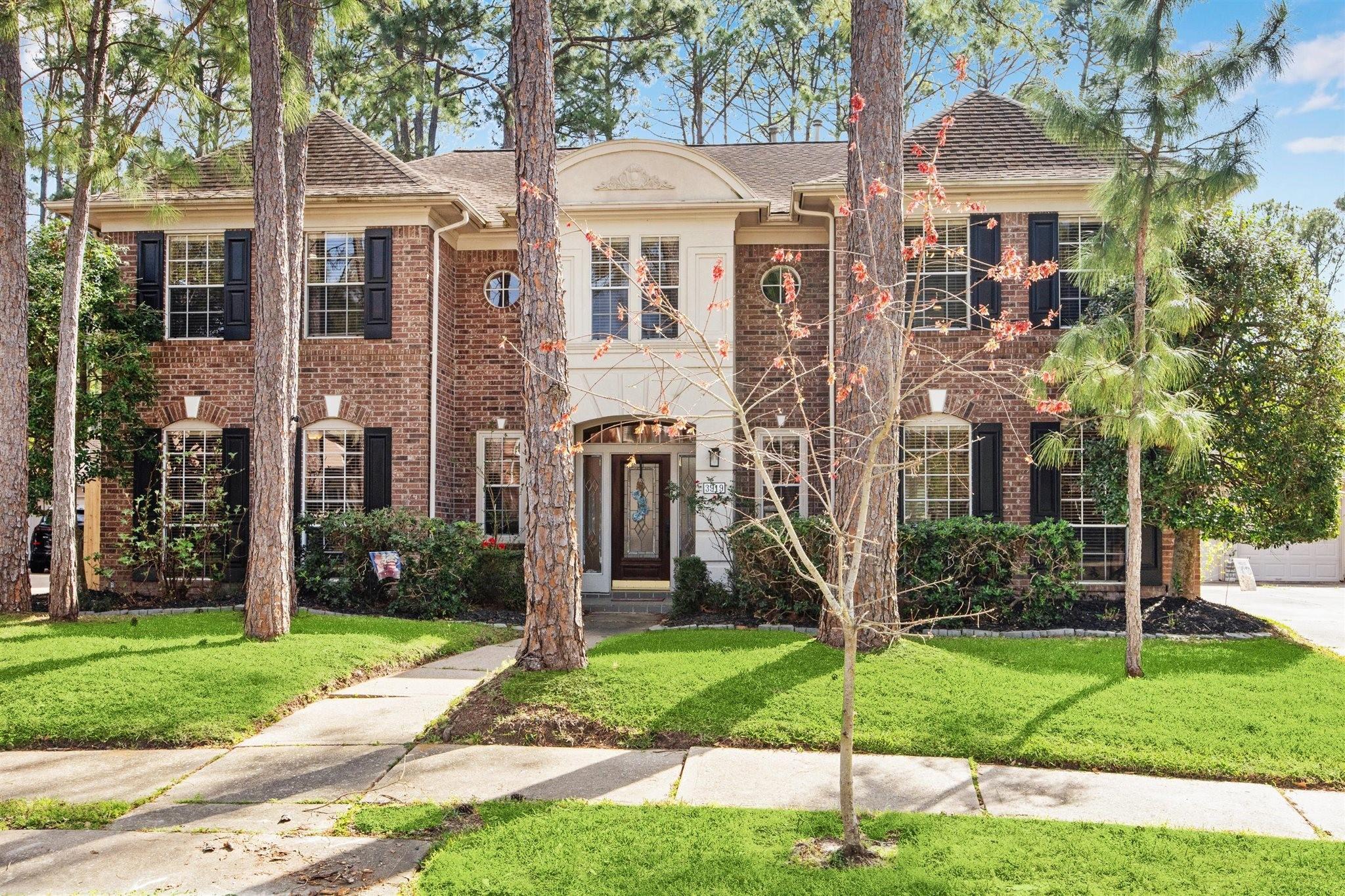 Property Photo: 3919 Park Circle Way TX 77059