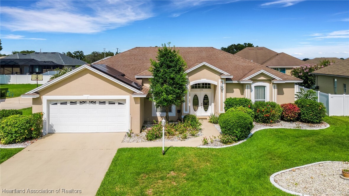 Property Photo: 302 Ruby Lake Lane FL 33884