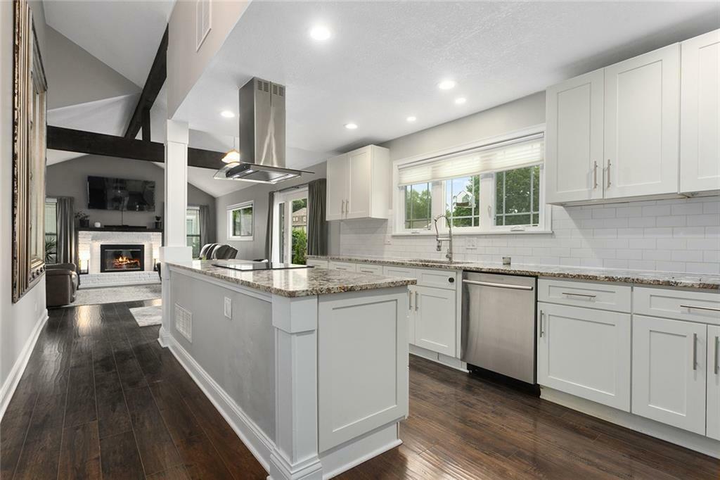 Property Photo:  5219 NW 82nd Terrace  MO 64151 