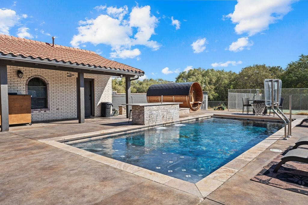 Property Photo: 98 S Lake Shore Drive TX 79366