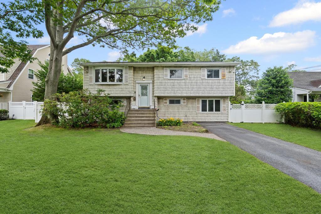 Property Photo: 1291 Minerva Avenue NY 11795