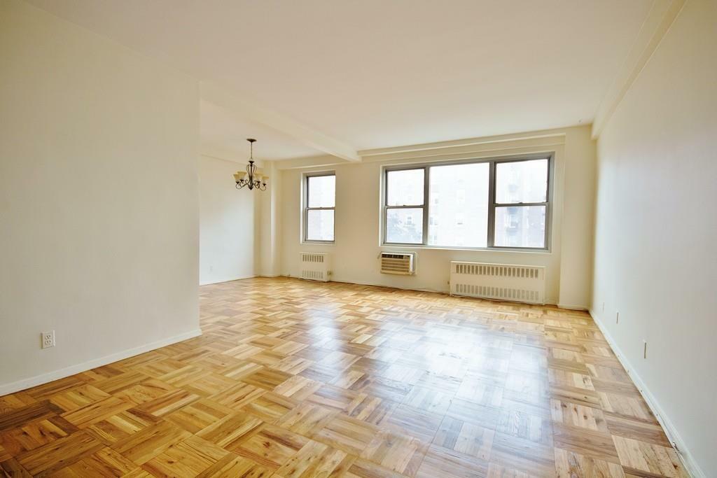Property Photo: 10 Lake Street 4E NY 10603