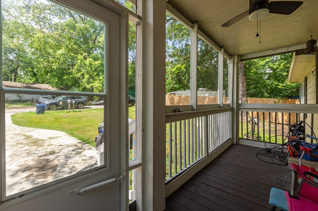 Property Photo:  225 Jerri Street  TX 75901 