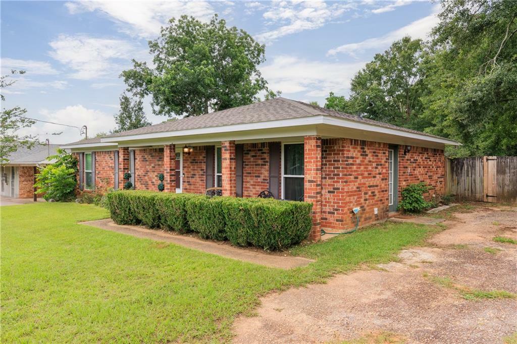 Property Photo: 6770 King Arthur Drive AL 36519