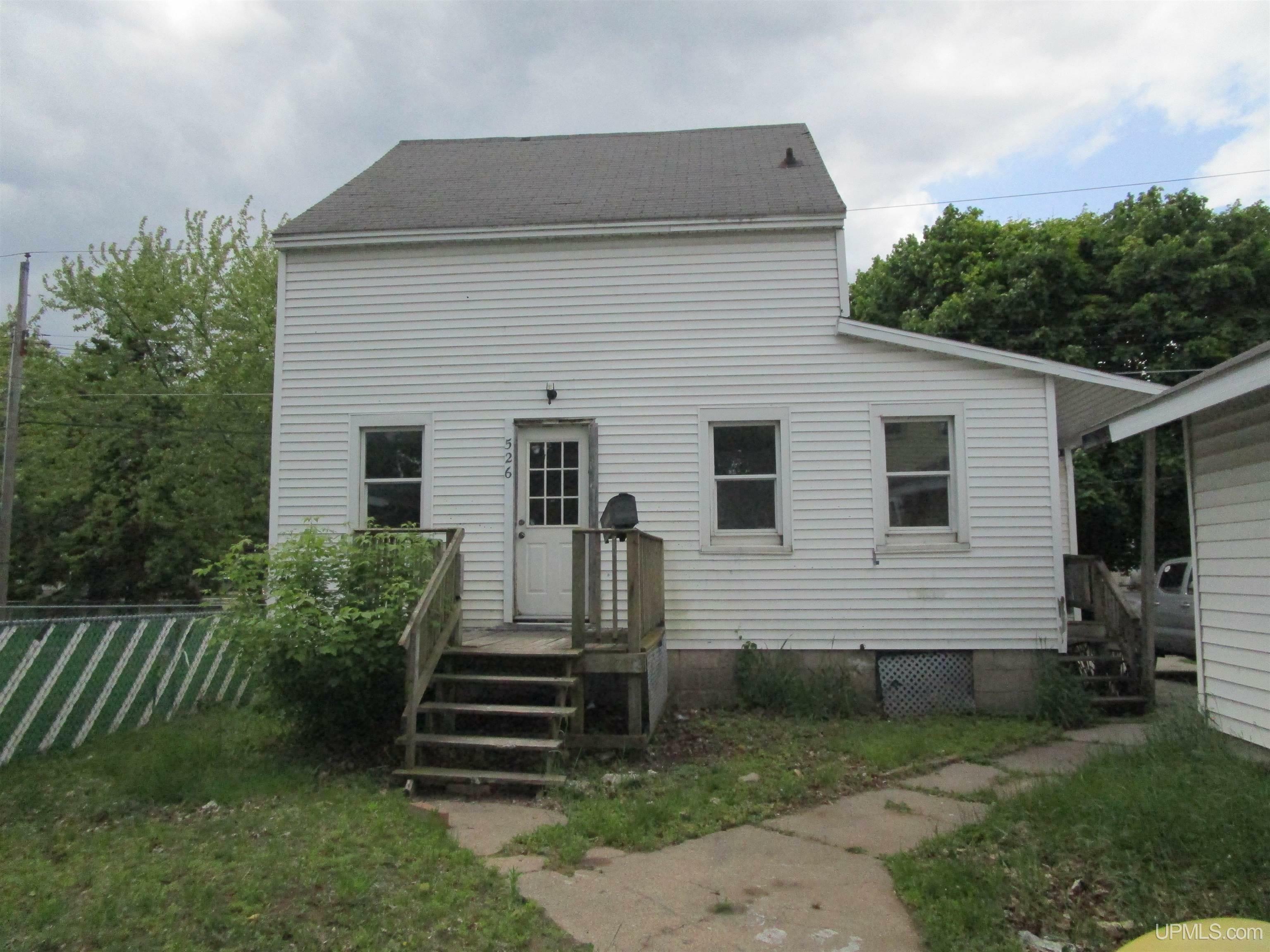 Property Photo: 522 S 12th Street MI 49829