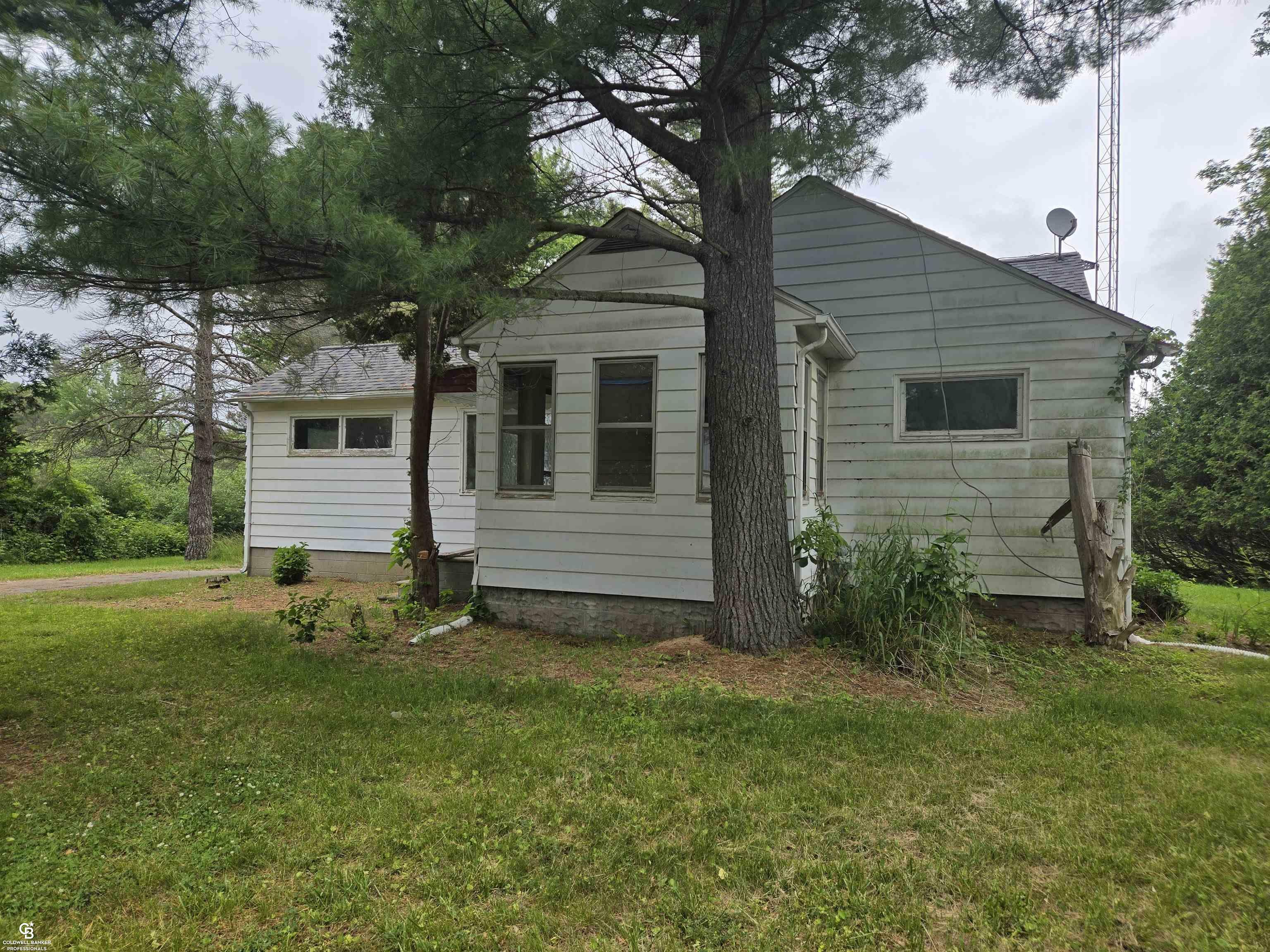 Property Photo: 1675 Bauman Road MI 48063