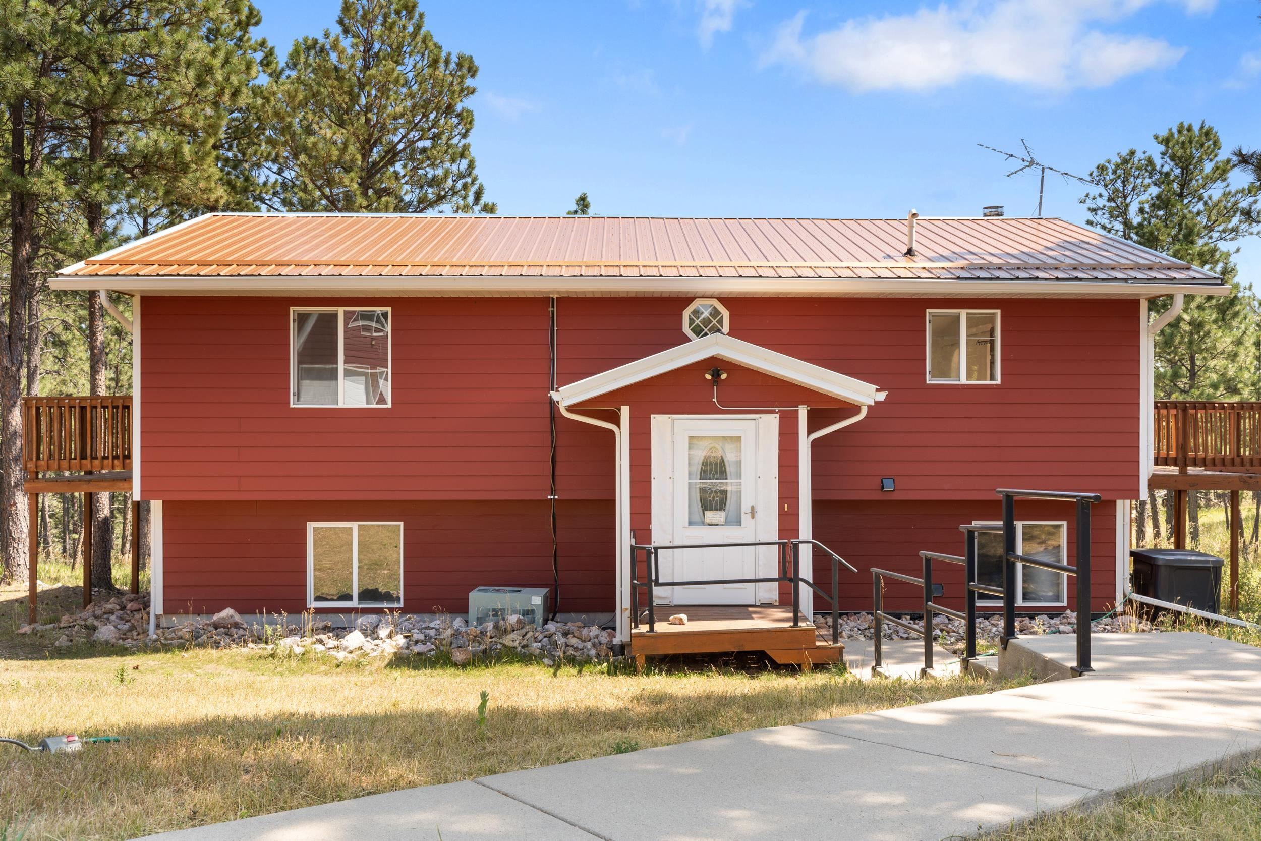 Property Photo: 13656 Lost Cave Road SD 57751