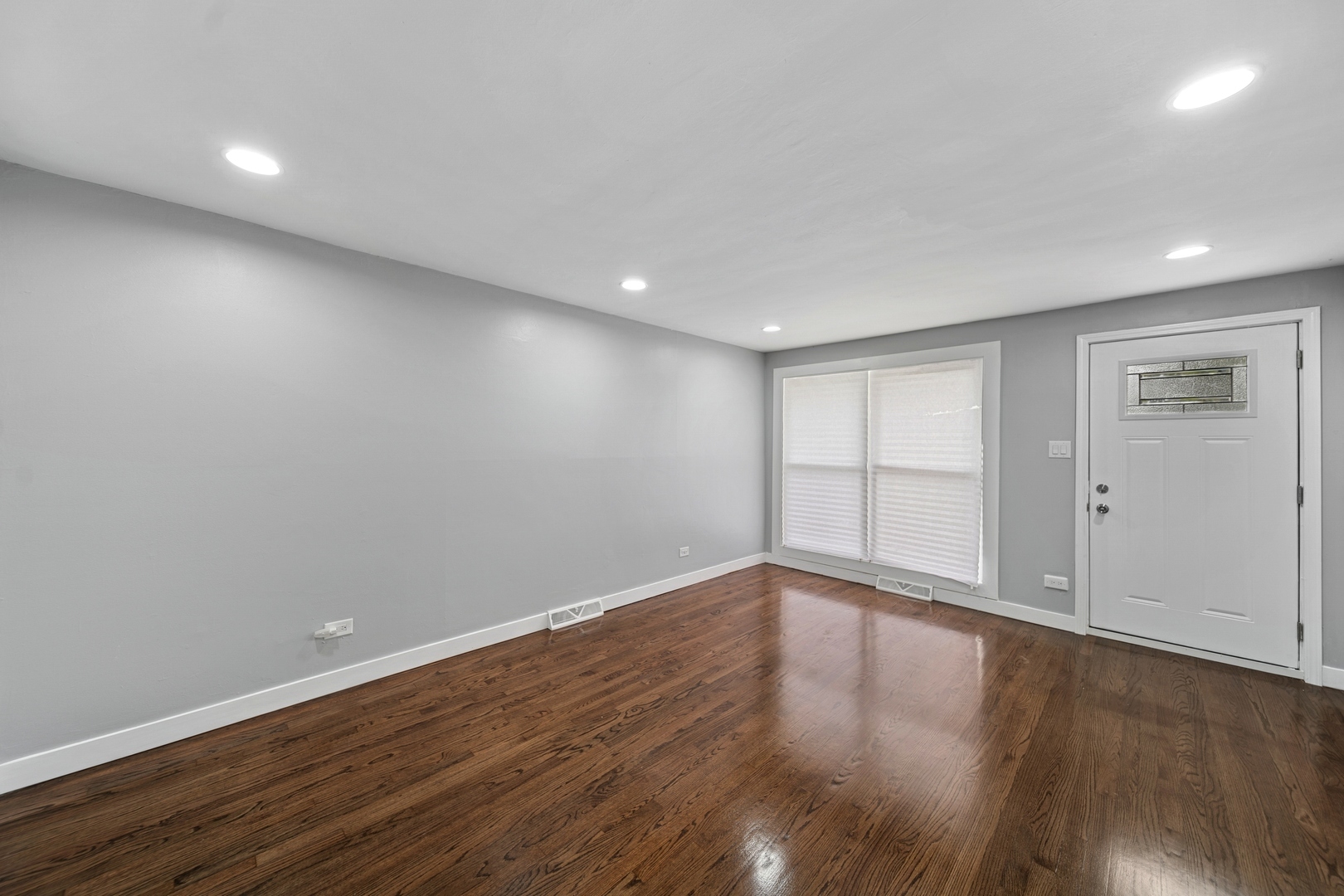 Property Photo:  9401 S Sangamon Street  IL 60620 
