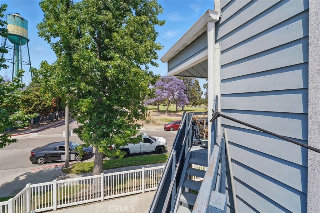 Property Photo: 7300 Quill Dr 207 CA 90242
