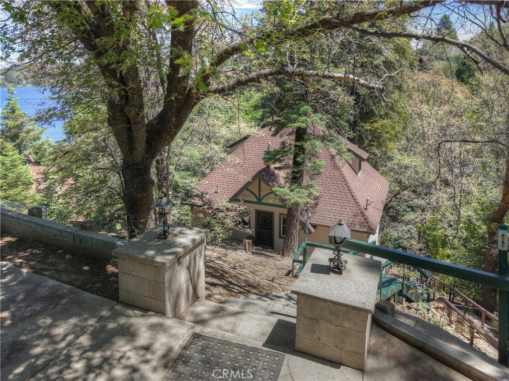 Property Photo: 362 Ca-173 CA 92352