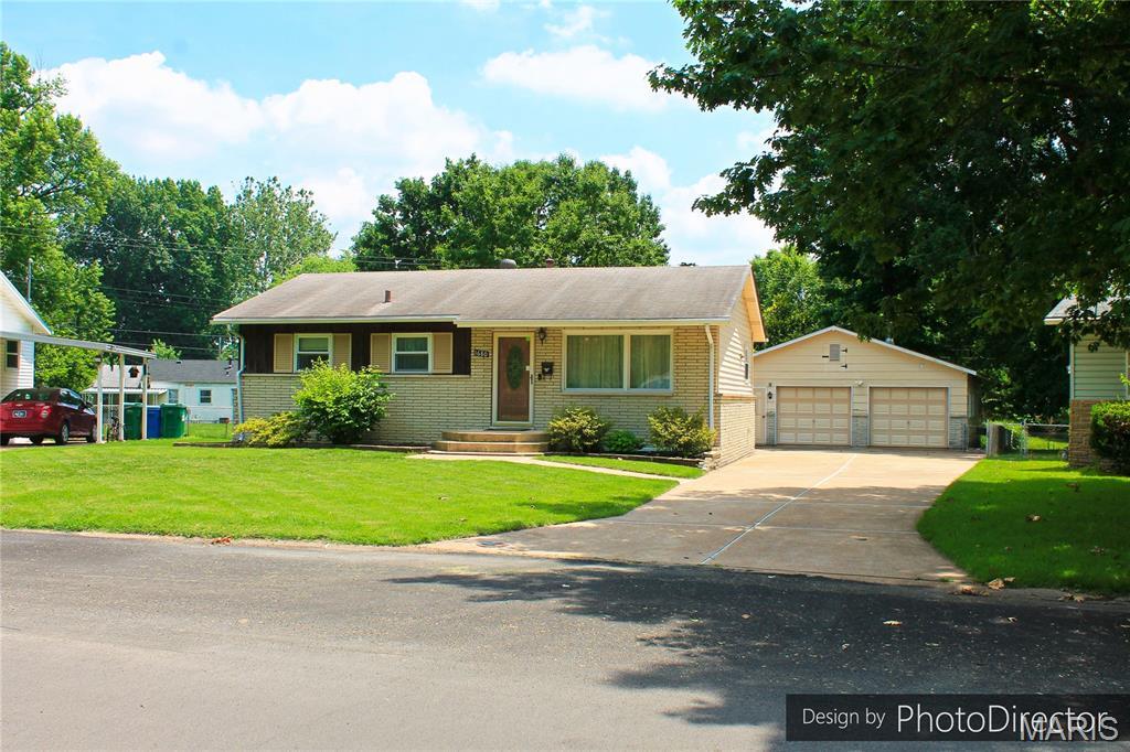 1680 Tyson Drive  Florissant MO 63031 photo