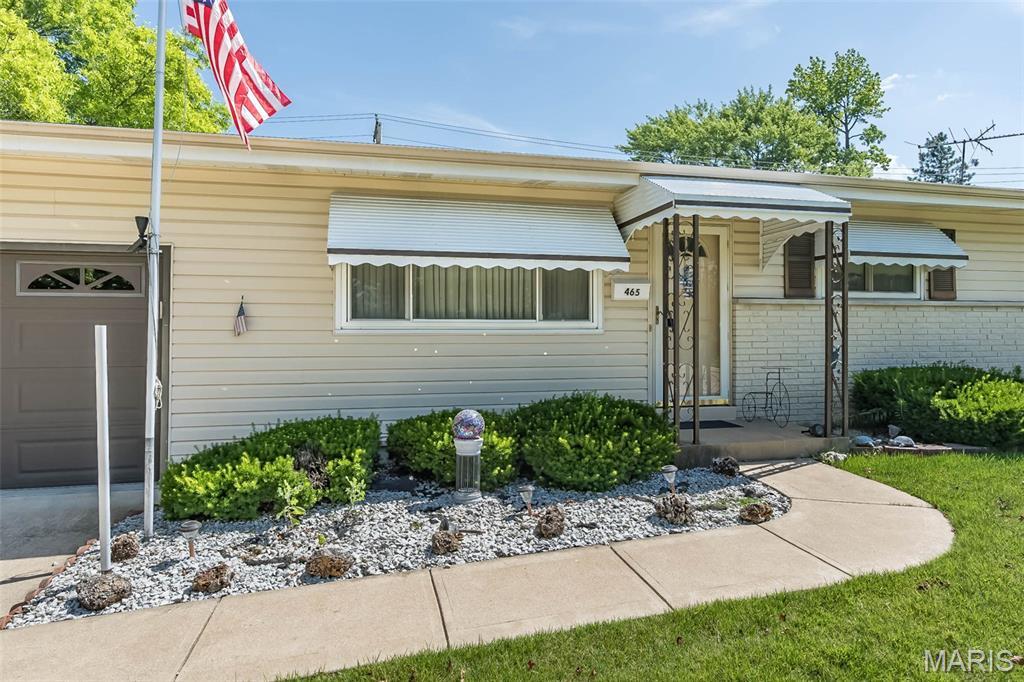 Property Photo: 465 Falcon Drive MO 63031