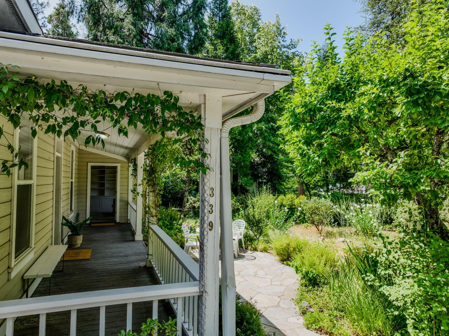 339 Clay Street  Nevada City CA 95959 photo