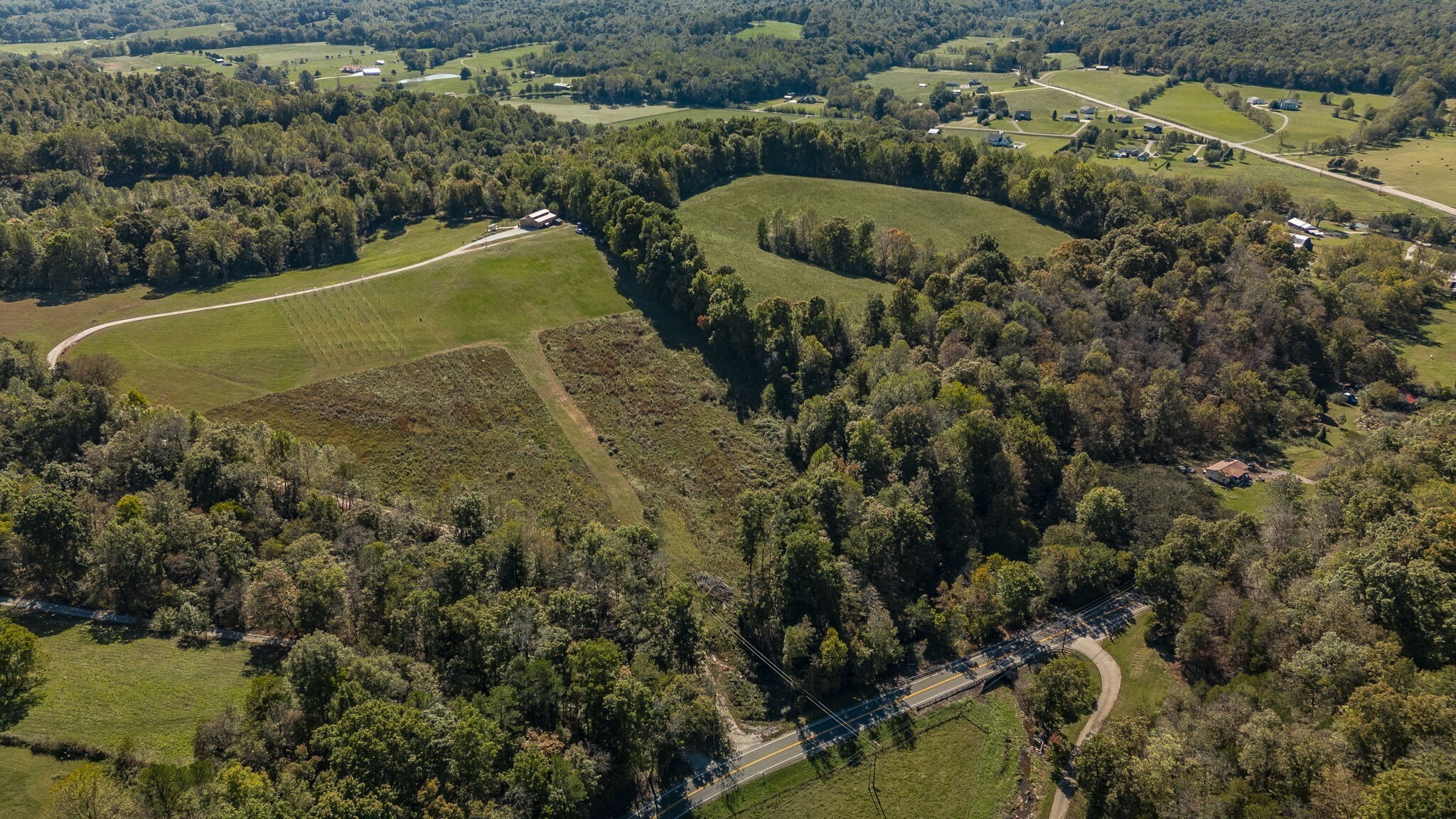 Property Photo: 1741 Highway 48 S TN 37055