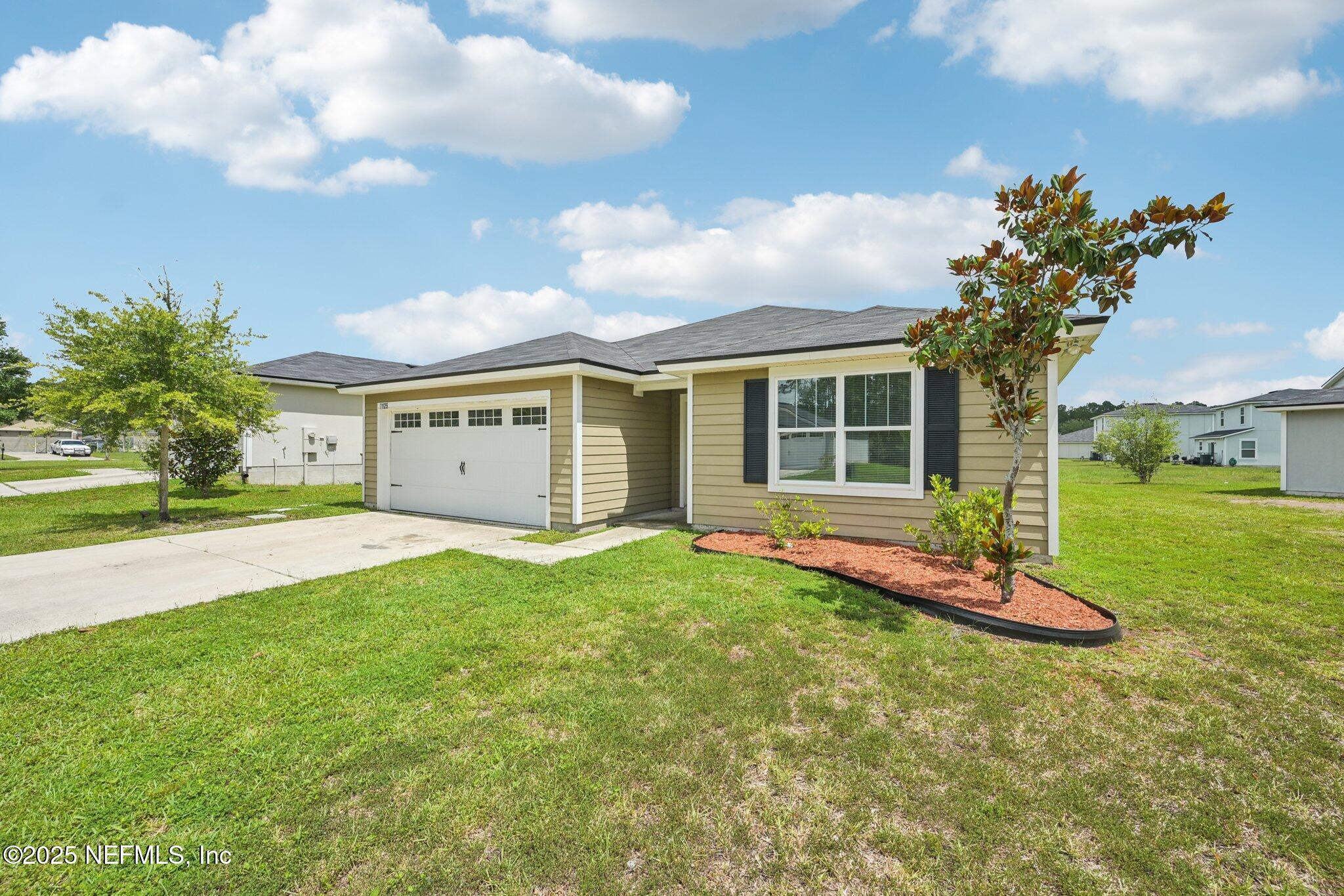 Property Photo:  7125 Plymouth Grove Court  FL 32220 