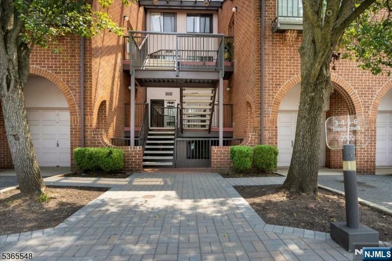 Property Photo: 4 Lowell Court 704 NJ 07666