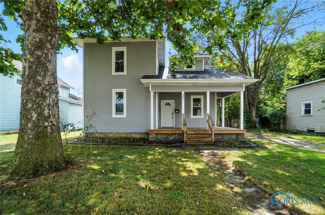 Property Photo: 407 Washington Street OH 45840