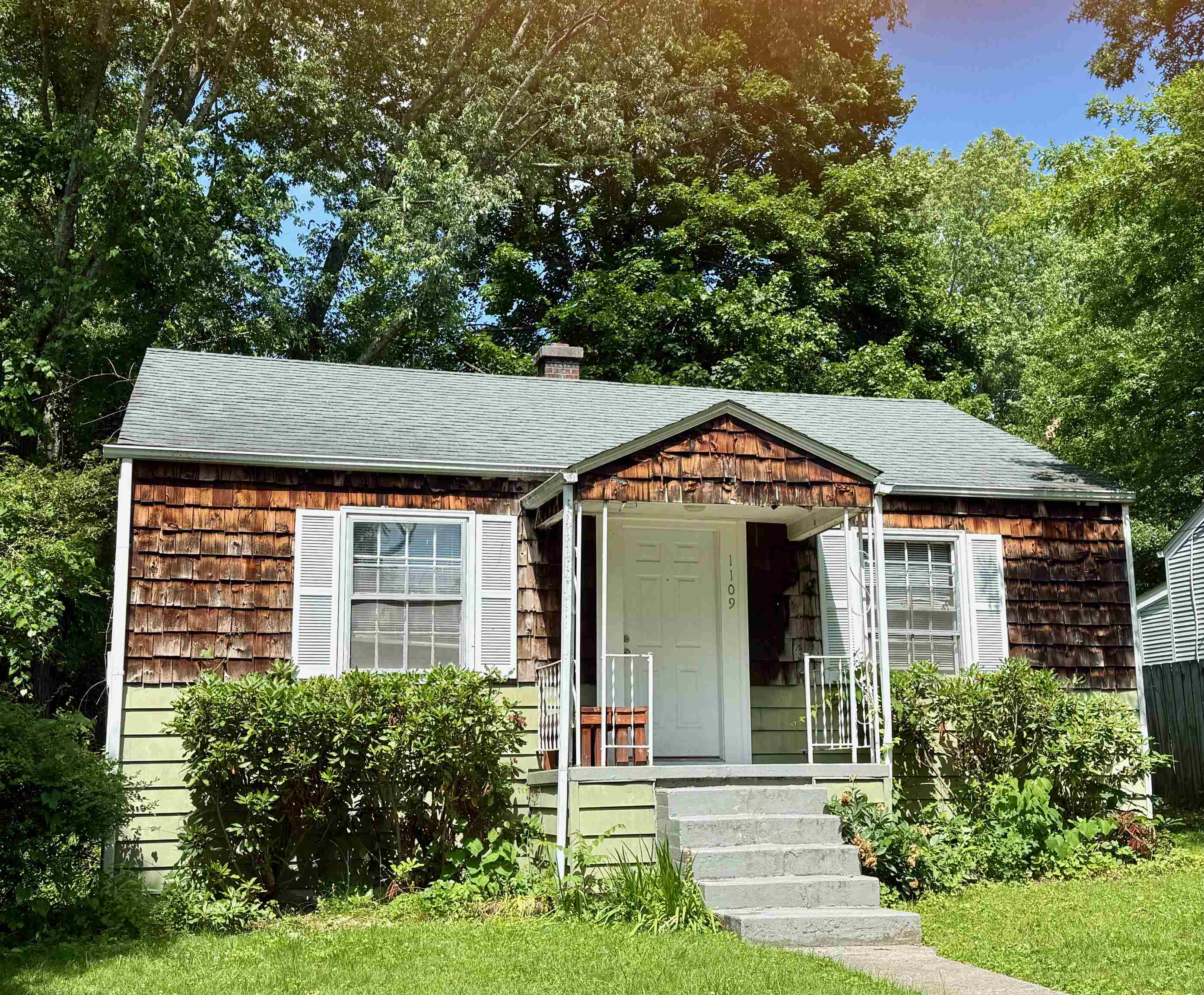 Property Photo: 1109 Palmer Dr Drive VA 24060