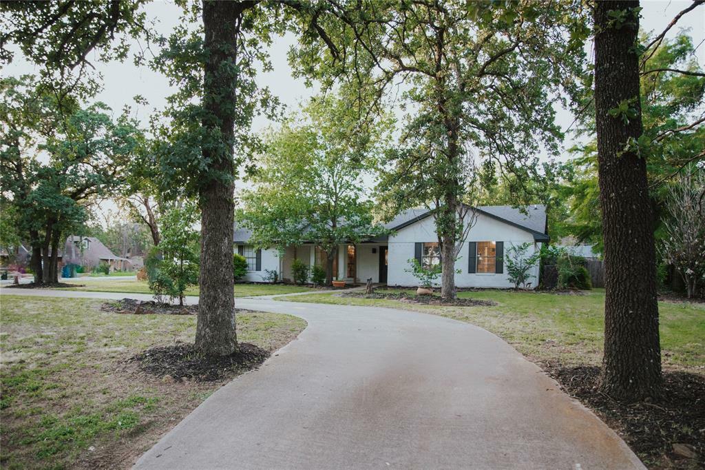 Property Photo: 312 Perkins Road TX 76227