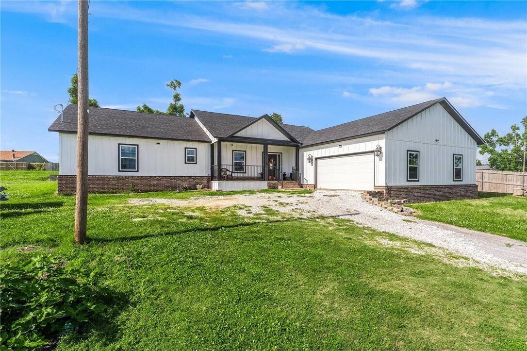 1209 W Olive Street  Rogers AR 72756 photo