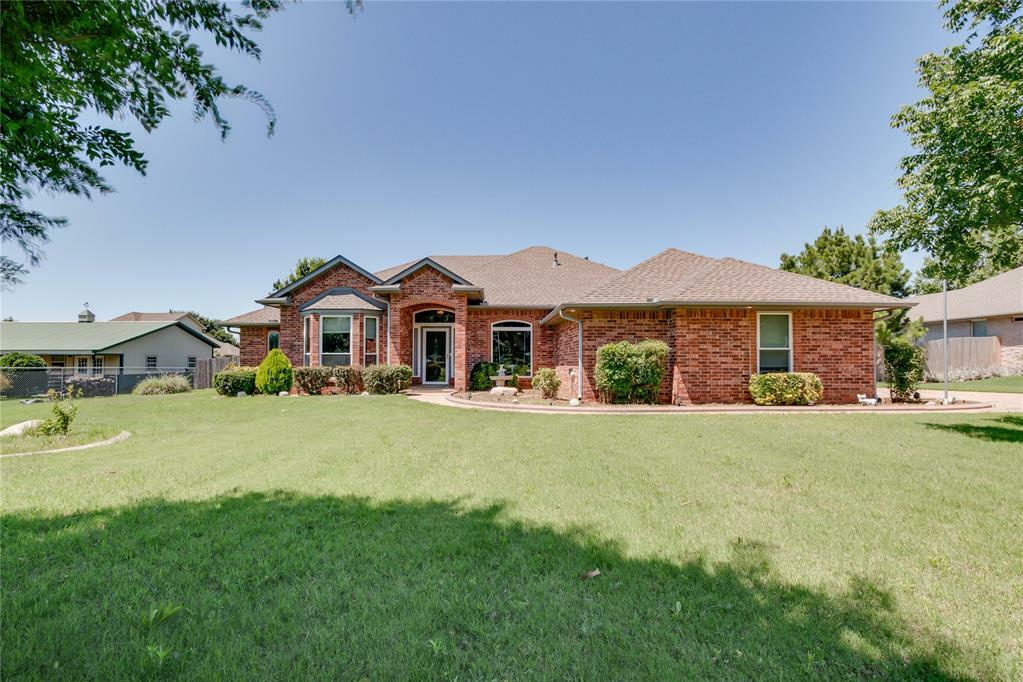 Property Photo: 1009 Baffy Court OK 73025