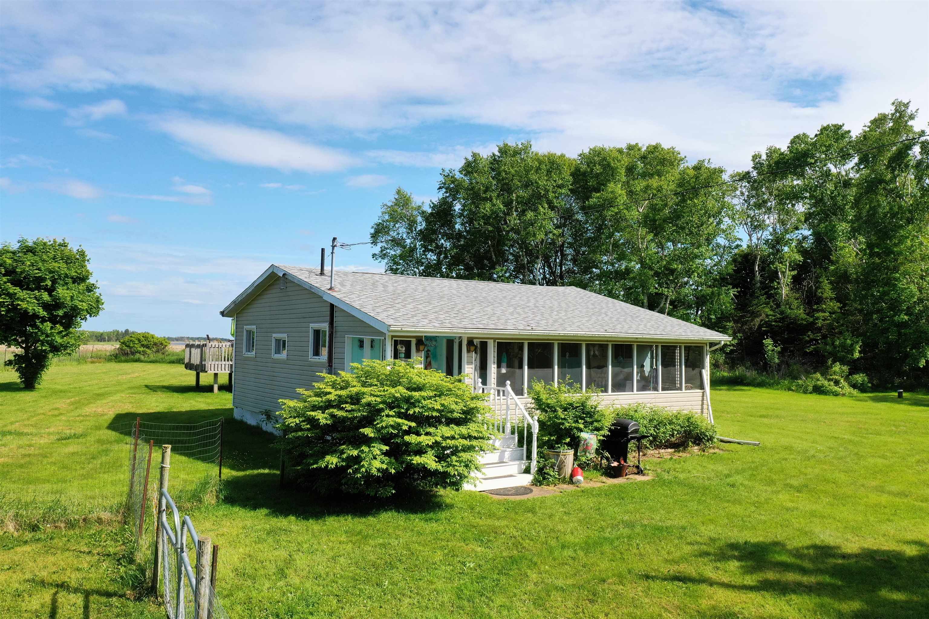 393 Ponds Road  South Pinette PE C0A 1A0 photo