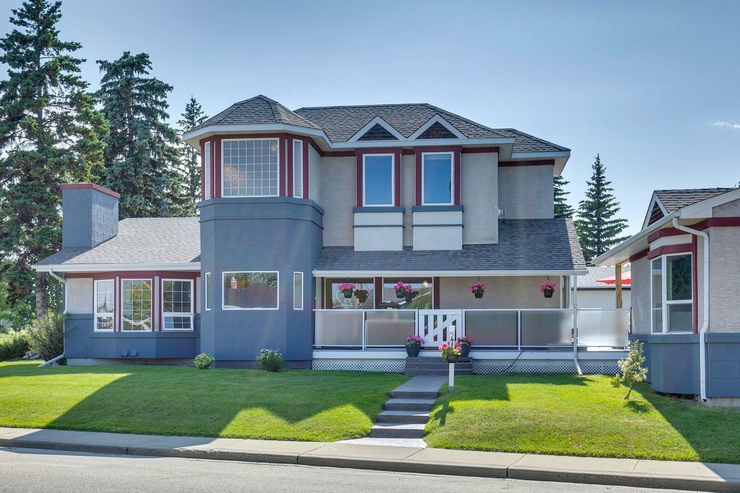 Property Photo: 71 Sackville Drive SW AB T2W 0W4