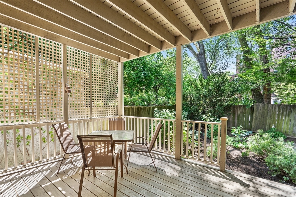 Property Photo:  31 Hunting St  MA 02141 