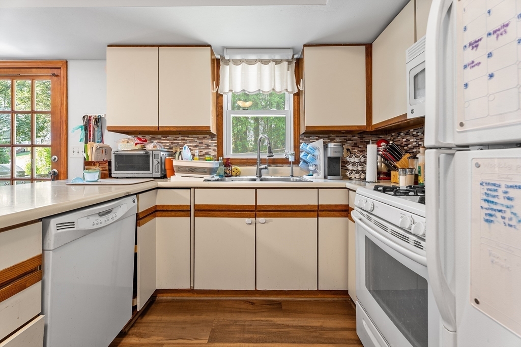 Property Photo:  22 Washington St 22  MA 01844 